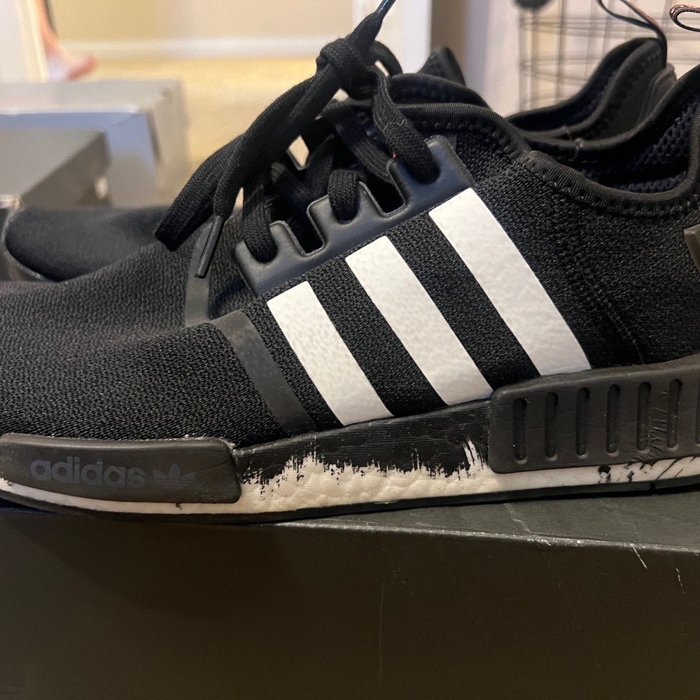 Adidas NMD R1 - Picture 3 of 5